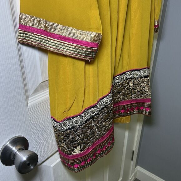 Custom Handmade Women’s Long Sleeve Embroidered Dress Yellow Size Medium - Picture 3 of 7